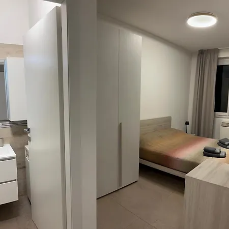 *veranda's Rooms* - Free Parking In Affittacamere Lugano