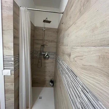 *veranda's Rooms* - Free Parking In Лугано