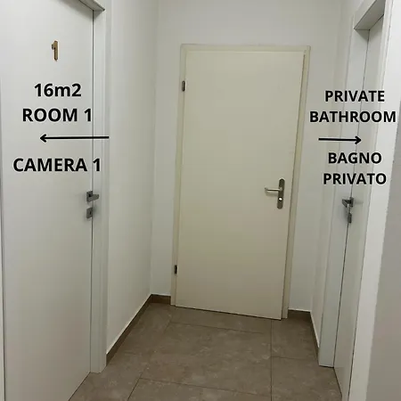La Veranda Guest - Free Public Transport & Parking, Close To Center Pensionat 3*