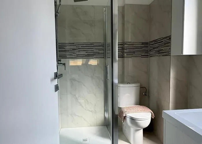 La Veranda Guest - Free Public Transport & Parking, Close To Center Gasthof Lugano