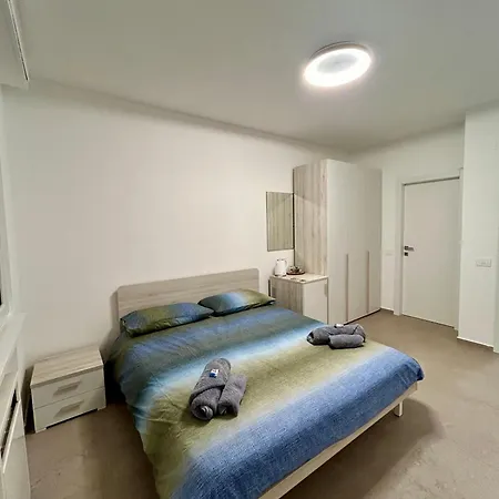 La Veranda Guest - Free Public Transport & Parking, Close To Center 3* Lugano
